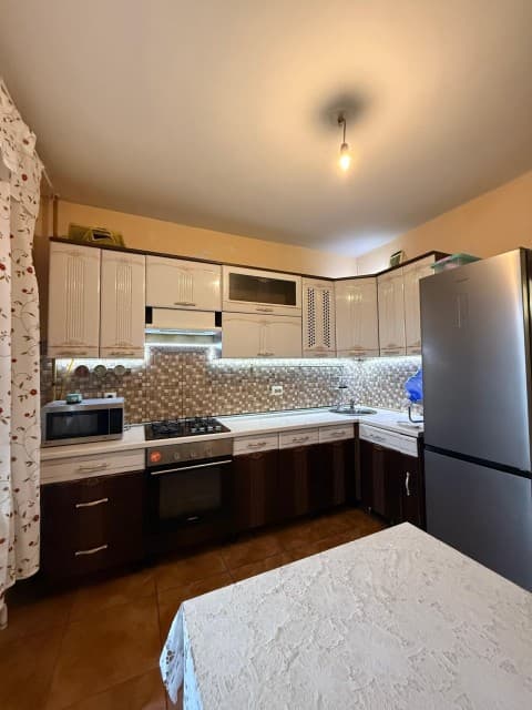 3 комн., 75 м², 112 серия, 103 квартал (Ростелеком)