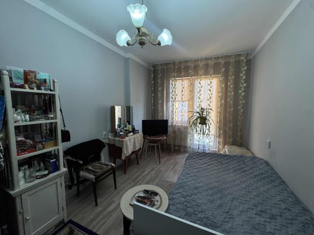 3 комн., 74 м², Инд. планировка, Звездный 2