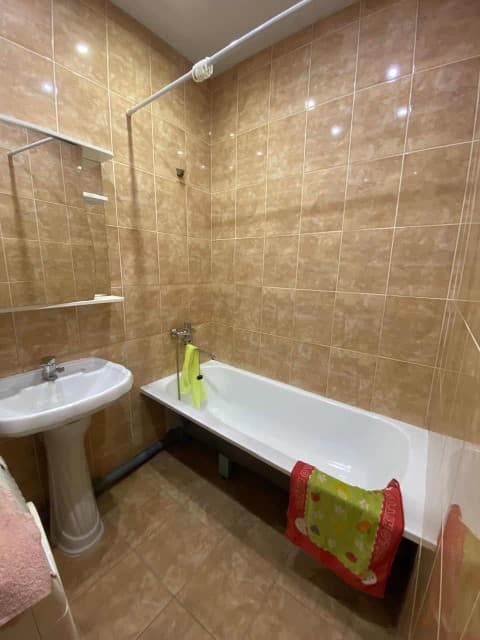 2 комн., 67 м², Монолитно-каркасный, 17 квартал 3