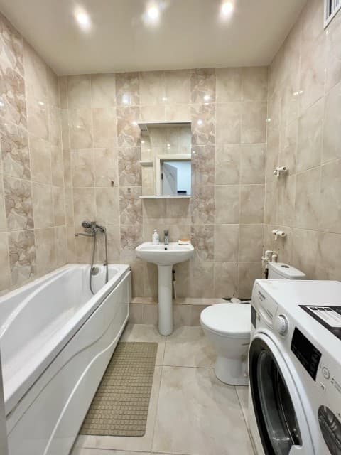 1 комн., 36 м², Монолитно-каркасный, 203 мкрн.