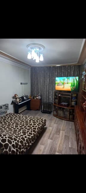 2 комн., 62 м², Блочный, Крытый рынок 8
