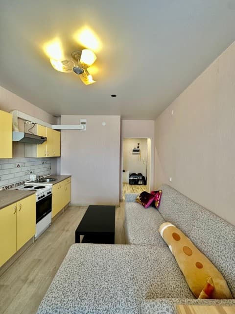 1 комн., 42 м², Монолитно-каркасный, 203 мкрн.