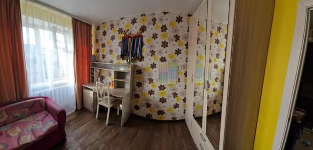4 комн., 72 м², КПД, ТЦ "Олонхо" 7