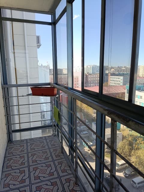 3 комн., 81 м², Монолитно-каркасный, Центр - район пл. Орджоникидзе 13
