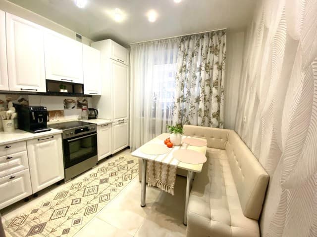 2 комн., 57 м², Блочный, Крытый рынок 11