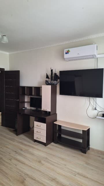 1 комн., 41 м², Блочный, ЯГИТИ 5
