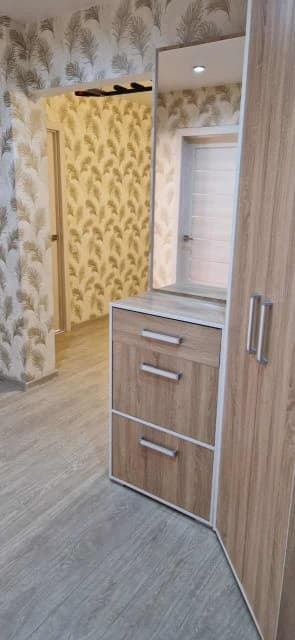 4 комн., 72 м², КПД, ТЦ "Олонхо" 6