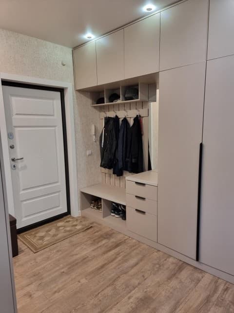 2 комн., Блочный, Авторынок 8