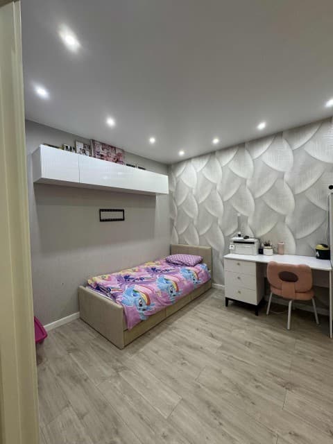 1 комн., 40 м², Монолитно-каркасный, Площадь Победы 9
