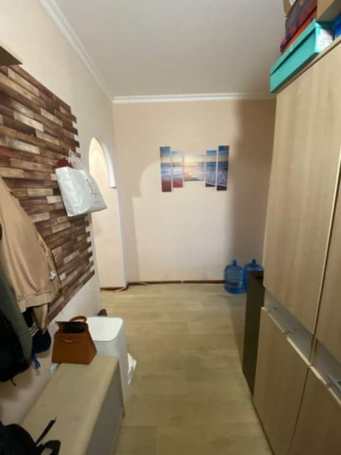 2 комн., 43 м², Инд. планировка, Рынок Столичный 3
