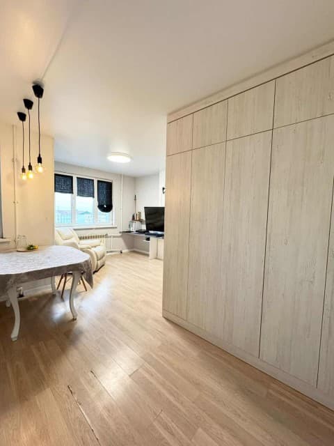 2 комн., 52 м², Монолитно-каркасный, Крытый рынок 2