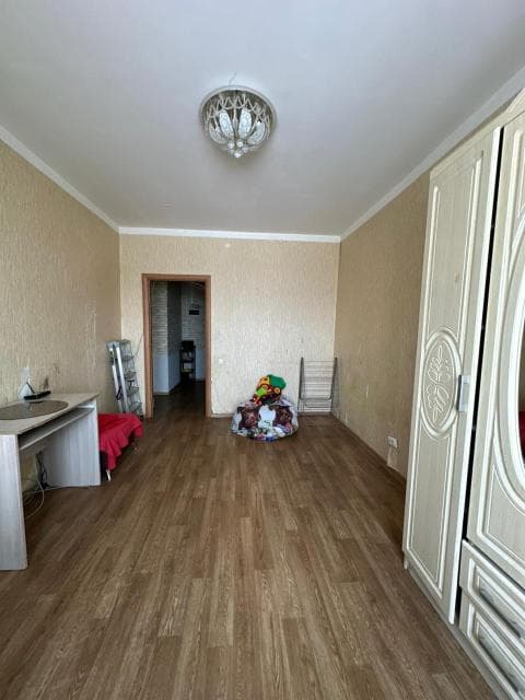 3 комн., Блочный, Авиапорт 6