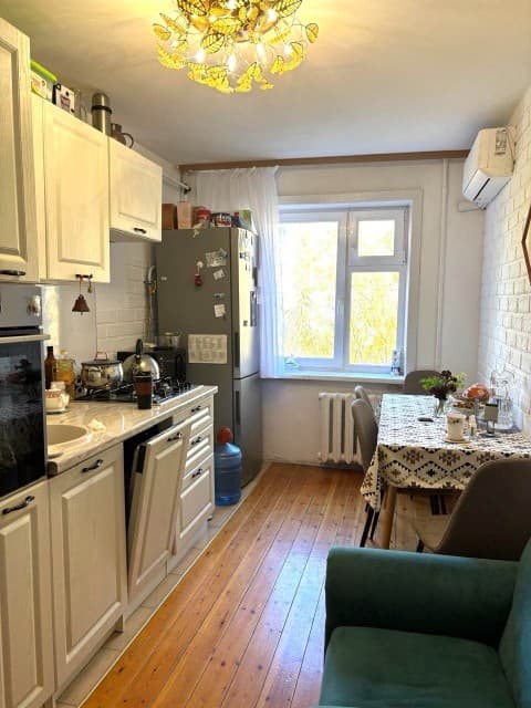 2 комн., 48 м², КПД, ТЦ "Олонхо" 3