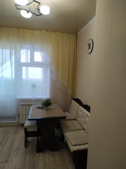 2 комн., Монолитно-каркасный, Поселок Газовиков 2