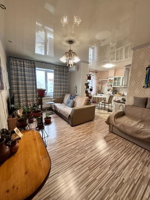 2 комн., 60 м², Инд. планировка, Студгородок