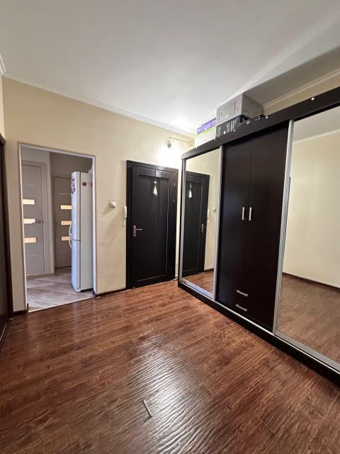 3 комн., 77 м², 112 серия, Студгородок 16