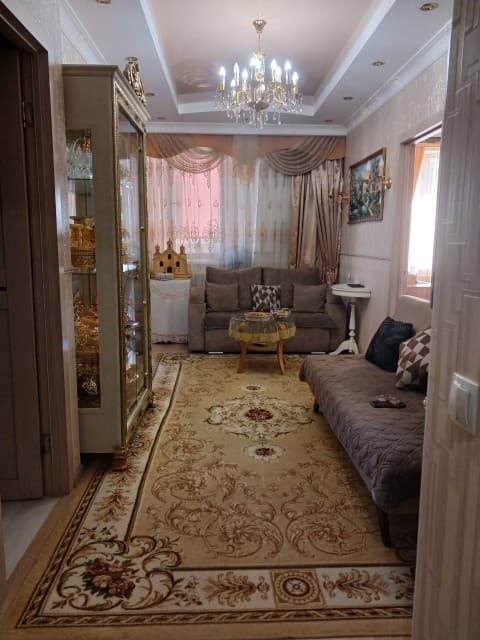 2 комн., 59 м², Монолитно-каркасный, Крытый рынок 5