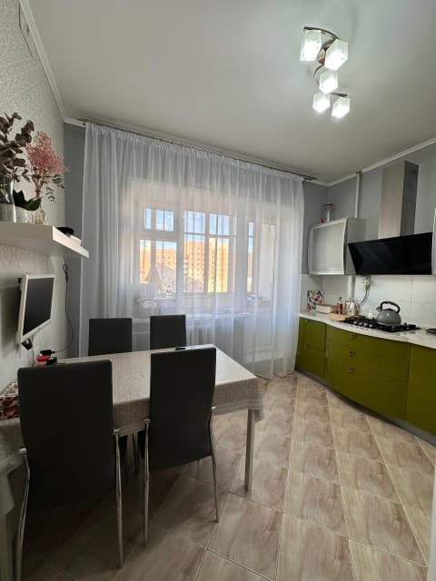 3 комн., 77 м², 112 серия, Студгородок 3