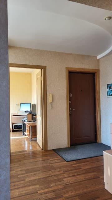 4 комн., 73 м², КПД, Центр - район пл. Орджоникидзе 4