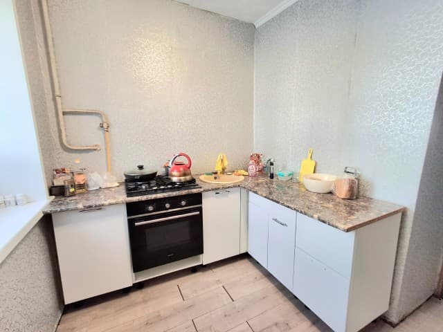 3 комн., 57 м², Блочный, Жатай 5