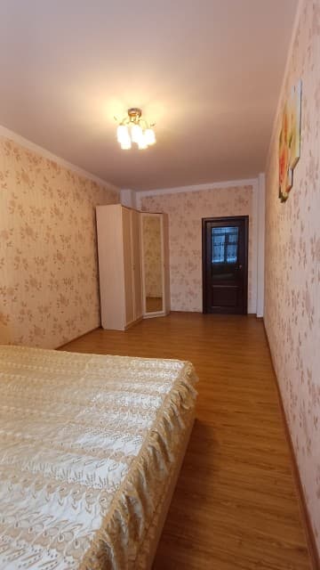 2 комн., 82 м², Инд. планировка, Кинотеатр Лена