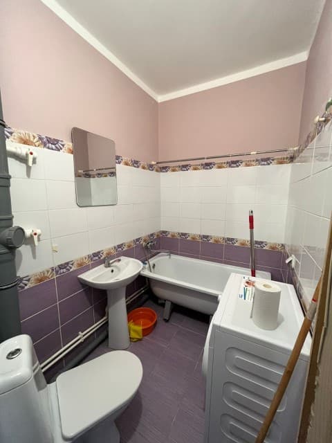 1 комн., 35 м², Блочный, Студгородок 7