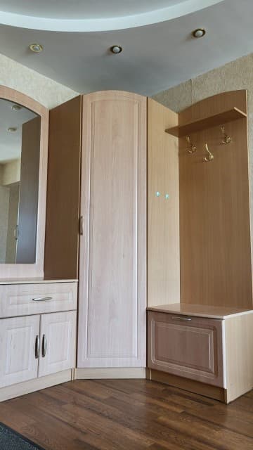 4 комн., 73 м², КПД, Центр - район пл. Орджоникидзе 9