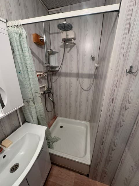 1 комн., 27 м², Дерев. б/у, Улус 6