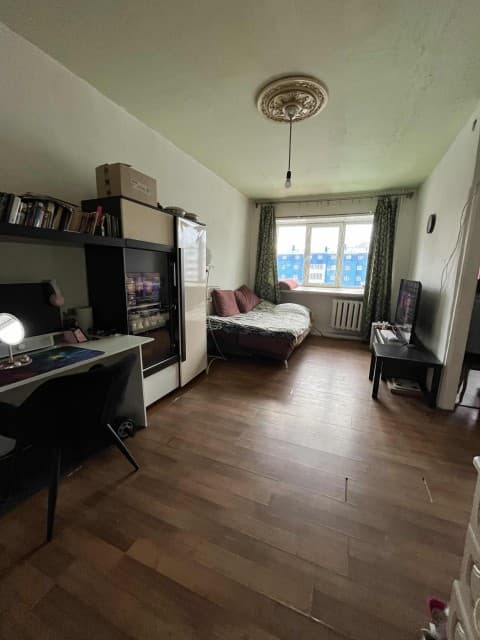 2 комн., 42 м², Блочный, Крытый рынок 3