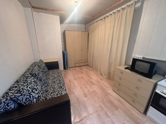 1 комн., 27 м², Дерев. б/у, Улус 3