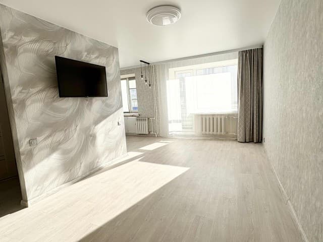 2 комн., 44 м², Блочный, Жатай 16