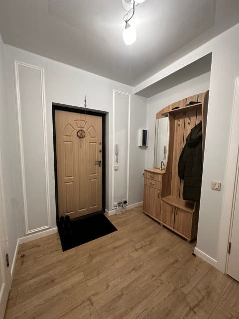 3 комн., Монолитно-каркасный, Кинотеатр Лена 8