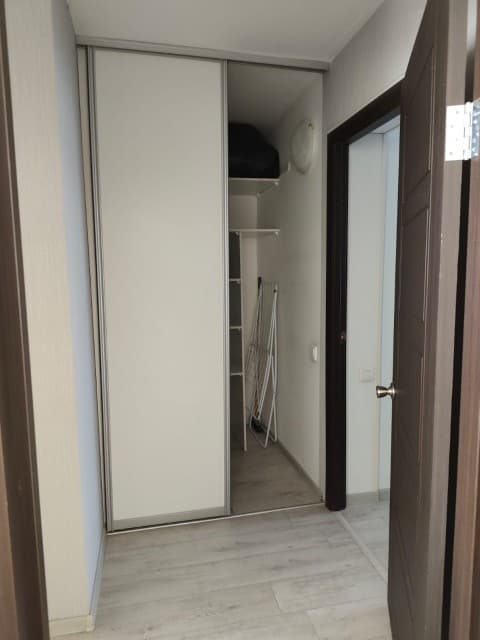 3 комн., 59 м², Блочный, 31 школа