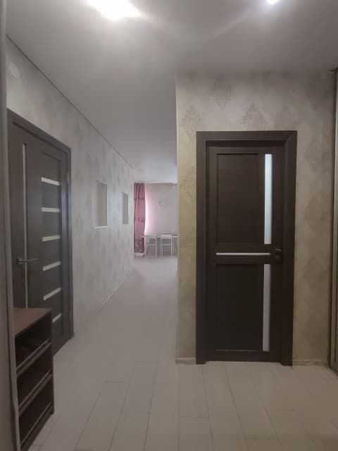 1 комн., 44 м², Инд. планировка, Центр - район пл. Дружбы