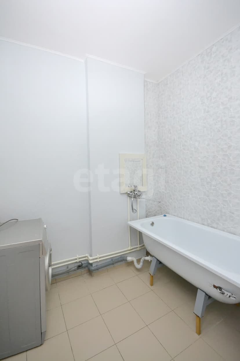 3 комн., 95 м², Монолитно-каркасный 8