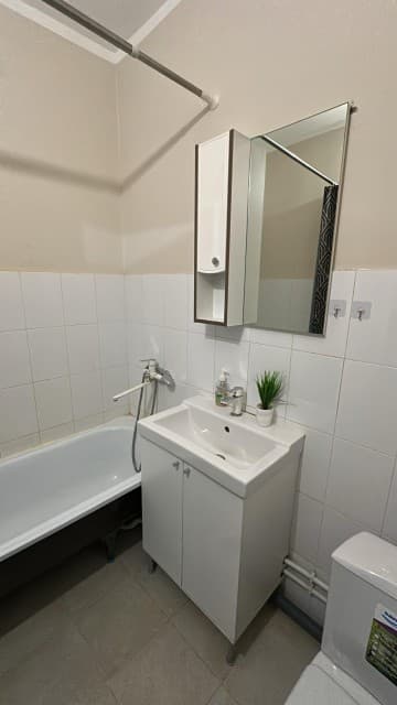1 комн., 40 м², Монолитно-каркасный, 103 квартал (Ростелеком) 7