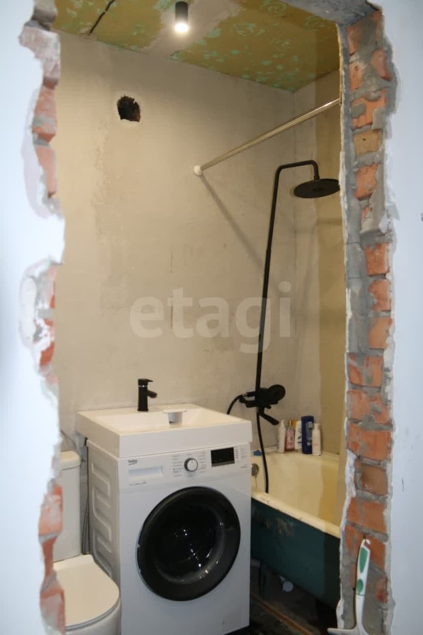1 комн., 35 м², Инд. планировка 7