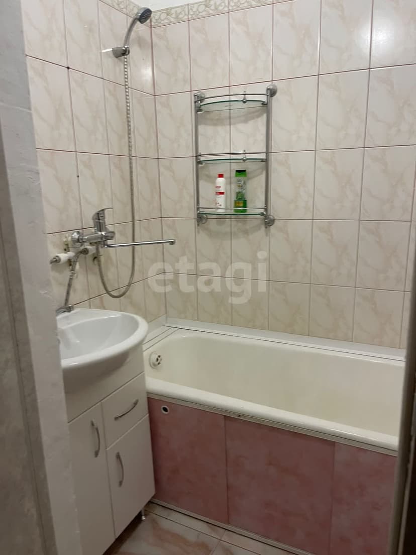 1 комн., 41 м², Инд. планировка 4