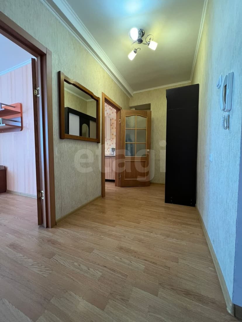1 комн., 37 м², Инд. планировка 5