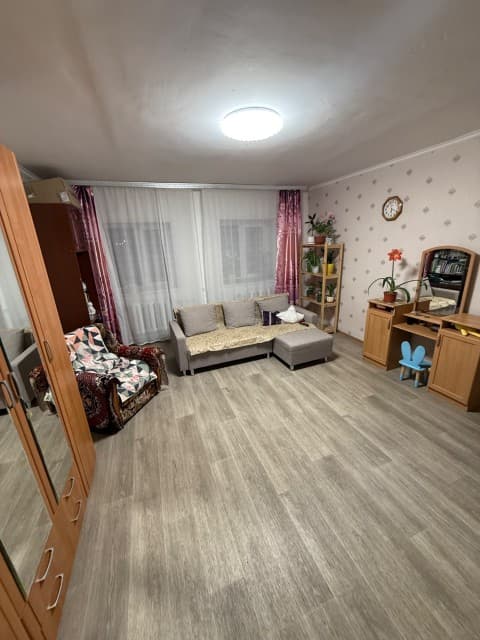 3 комн., 75 м², Блочный, Автодорожная 6