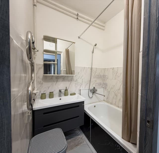 2 комн., 51 м², Монолитно-каркасный, ДСК 6