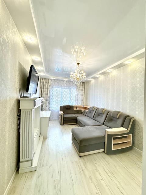 2 комн., 70 м², Монолитно-каркасный, Крытый рынок 9