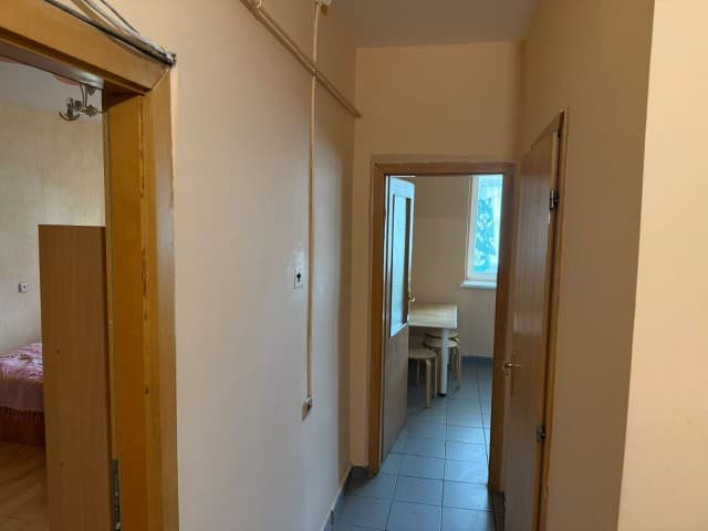 1 комн., 36 м², Инд. планировка, Центр - район пл. Орджоникидзе