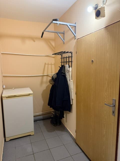 1 комн., 36 м², Инд. планировка, Центр - район пл. Орджоникидзе 5