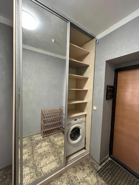 1 комн., 42 м², Инд. планировка, Ильинка 2