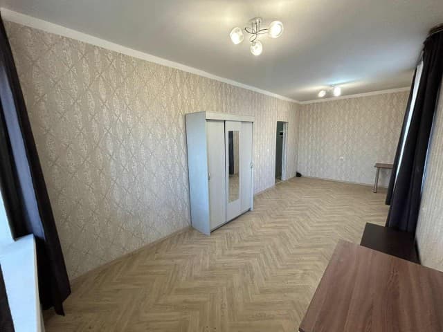 1 комн., 42 м², Инд. планировка, Ильинка 3