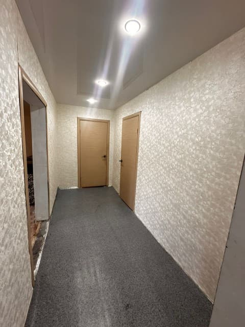 3 комн., Дерев. б/у, Рынок Столичный 7