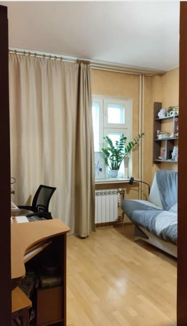 1 комн., 43 м², Инд. планировка, Центр - район пл. Дружбы 6