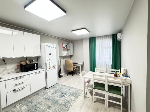 2 комн., 56 м², Монолитно-каркасный, Дом быта 4