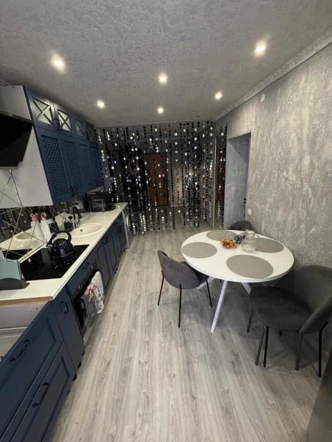 3 комн., 75 м², Дерев. б/у, Рабочий городок, Водоканал 2